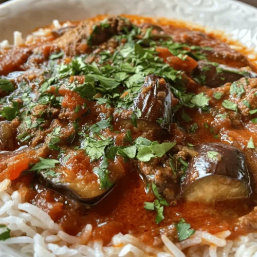 Khoresh Bademjan is a celebrated dish in Persian cuisine, often referred to as the "eggplant stew." This rich and hearty stew showcases the unique flavors of the Middle East, with eggplant as its star ingredient. Not only is Khoresh Bademjan a staple in Persian households, but it also represents the cultural heritage and culinary traditions of Iran. The dish is a perfect example of how simple ingredients can be transformed into a comforting meal that warms both the body and soul.